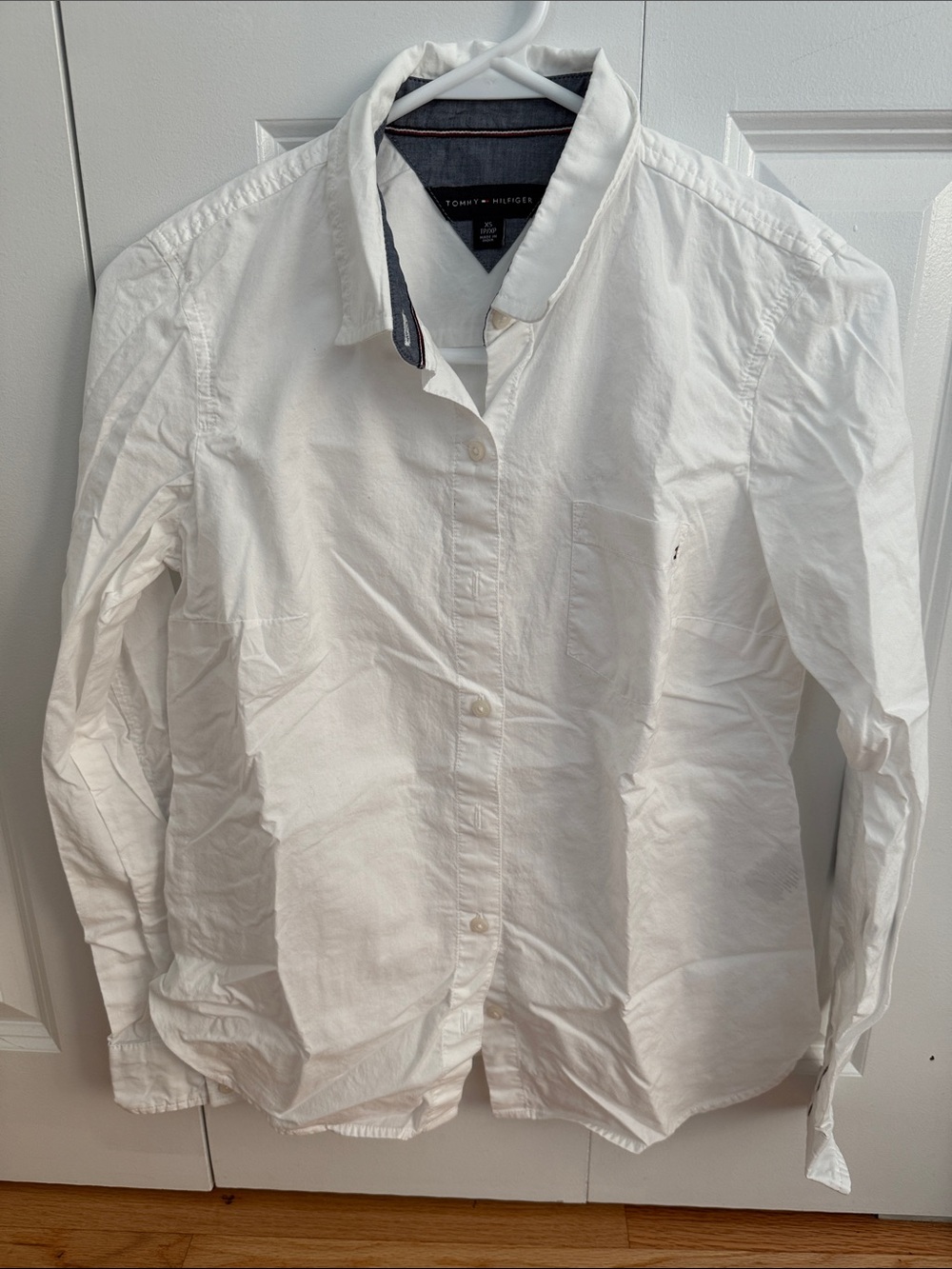 Tommy Hilfiger White Long-Sleeve Button-Down Shirt